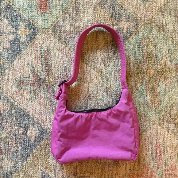 BAGGU Handbags - Baggu mini nylon Shoulder Bag in extra pink